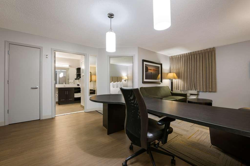Sonesta Simply Suites Huntsville Research Park Habitación foto